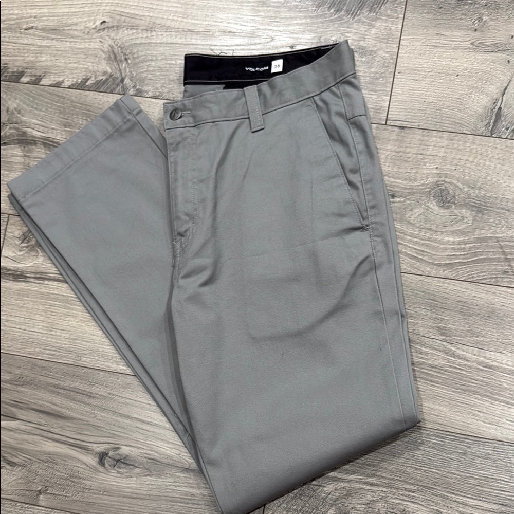 Volcom Gray Chinos True to This 36x32 men’s